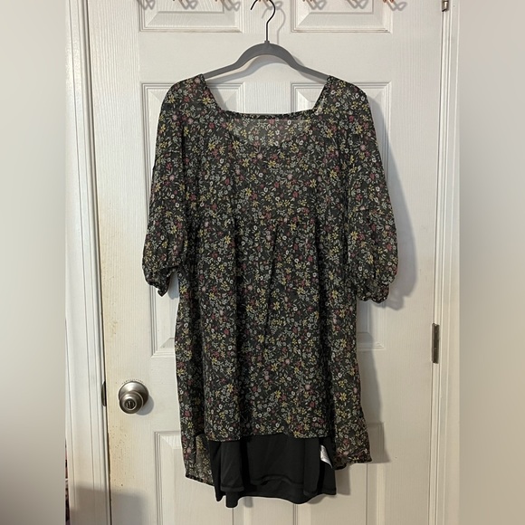 GREY FLORAL WILD FABLE DRESS - Picture 1 of 8